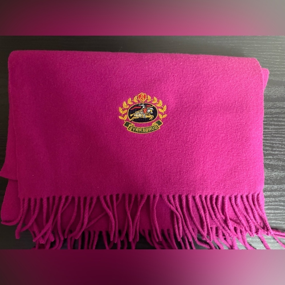 Burberry Burberrys Vintage Scarf Classic Solid 100% Lambswool England Pink